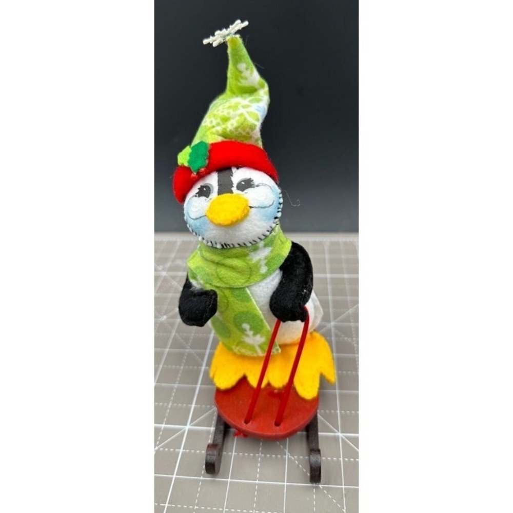 Anna Lee Christmas Penguin Riding Wood Sled Cloth Figure 2012 7"